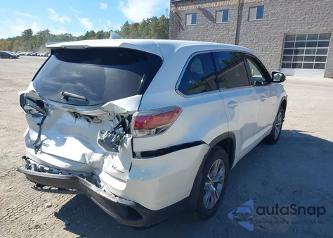 2015 Toyota Highlander Le Plus V6 from USA, damaged, VIN 5TDBKRFH0FS200113